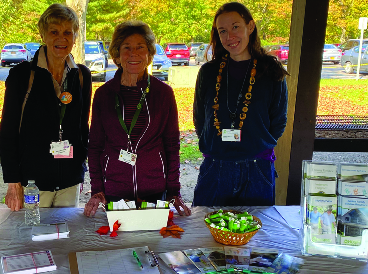 home join volunteer Hospice volunteers